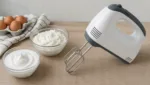 Handmixer zum Schlagen von Sahne und Eiweiss korrekt einsetzen